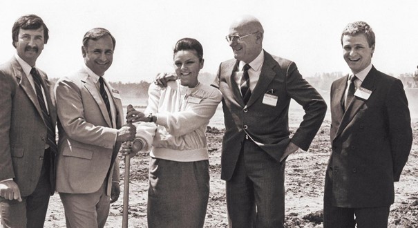 Madame Annette Roux en ambtenaren 1985